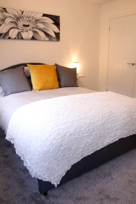 Premium Ground Floor Apartment, Near Fort William Town Centre Exterior foto